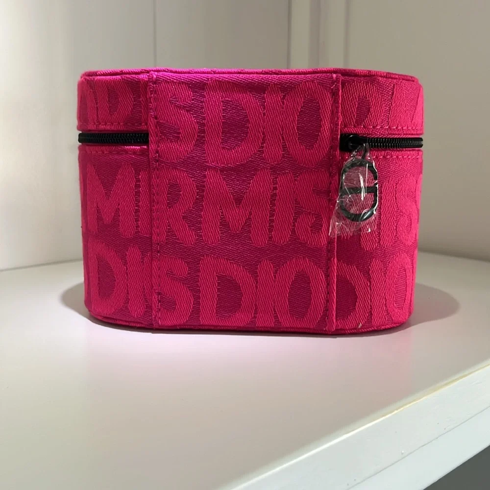 MISS DIOR HOT PINK ZIPPERED CASE-NWT - Picture 2 of 12